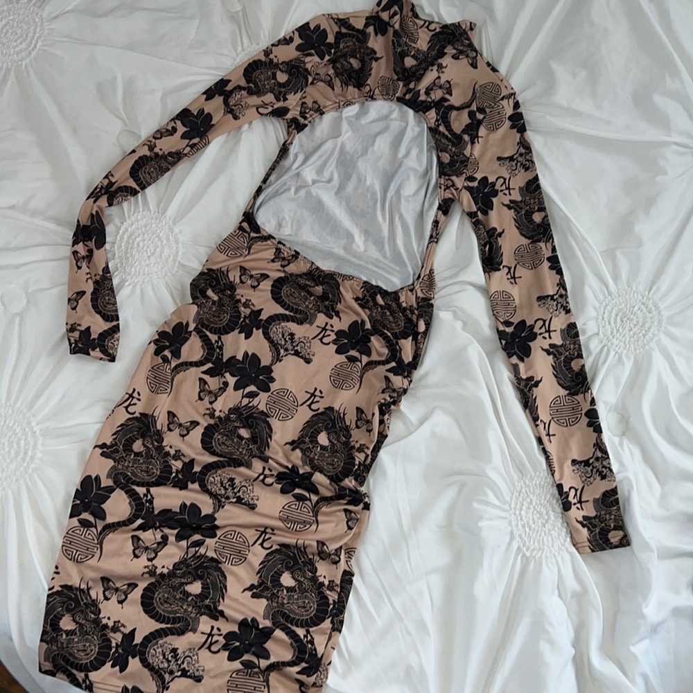 open back long sleeve bodycon midi dress